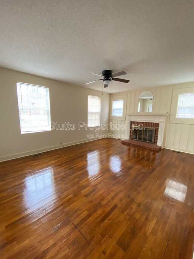 Foto del edificio - 414 Plum St