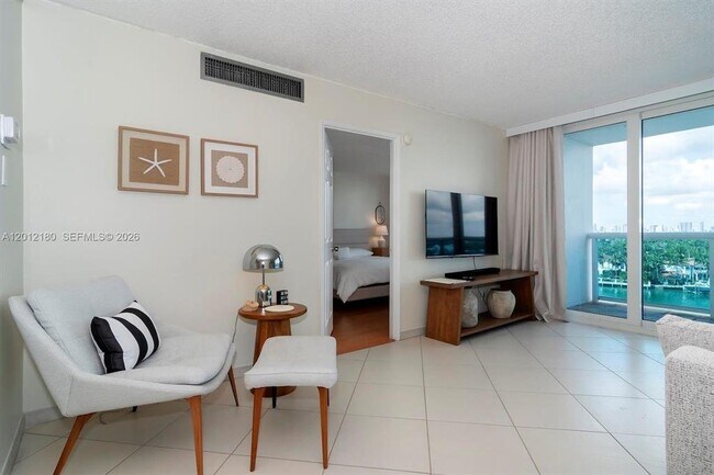 Foto del edificio - 6770 Indian Creek Dr