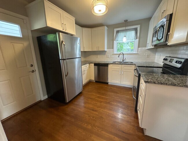 Building Photo - Discover your perfect home in one of Nashv...