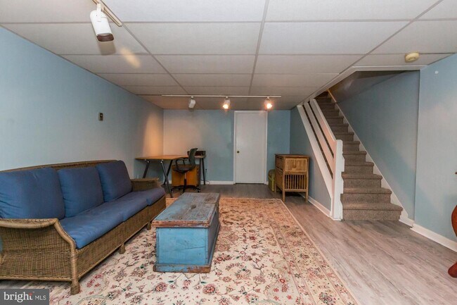 Building Photo - 405 Cheswold Ct