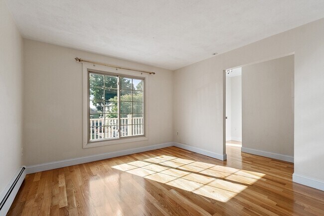 Foto del edificio - 41 Winslow Rd