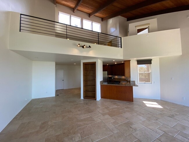 Building Photo - Manchester Duplex