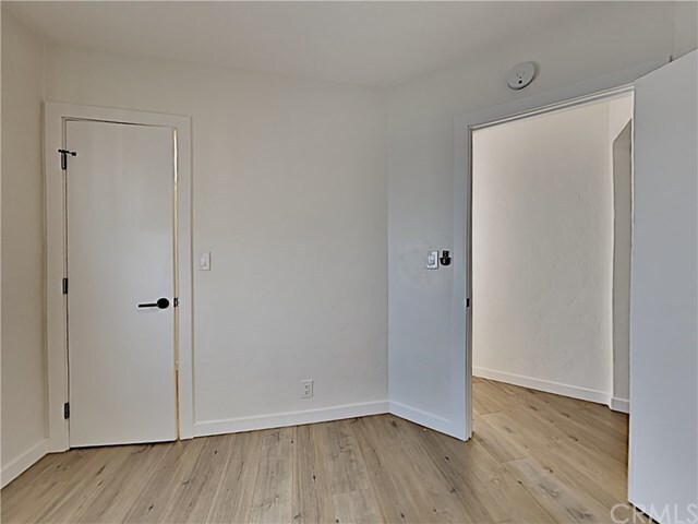 Primary Photo - 2104 30th St
