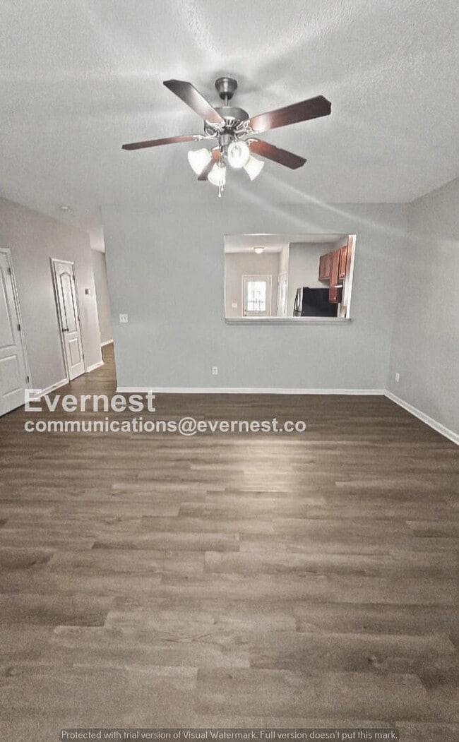 Building Photo - 8615 Thomas Ln