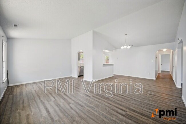 Foto del edificio - 1701 Darrow St