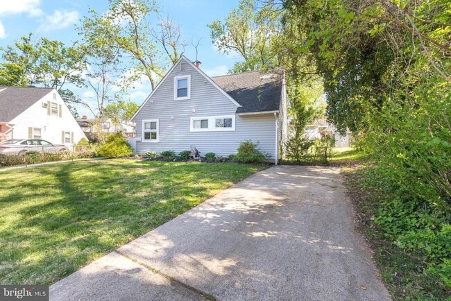 Building Photo - 5734 Crawford Dr