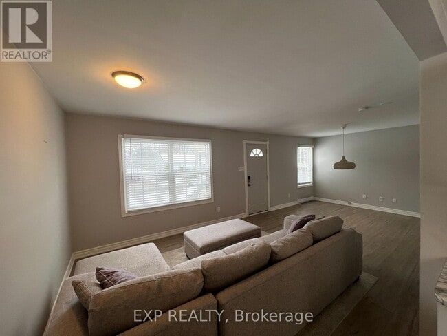 Building Photo - 74 Mill St