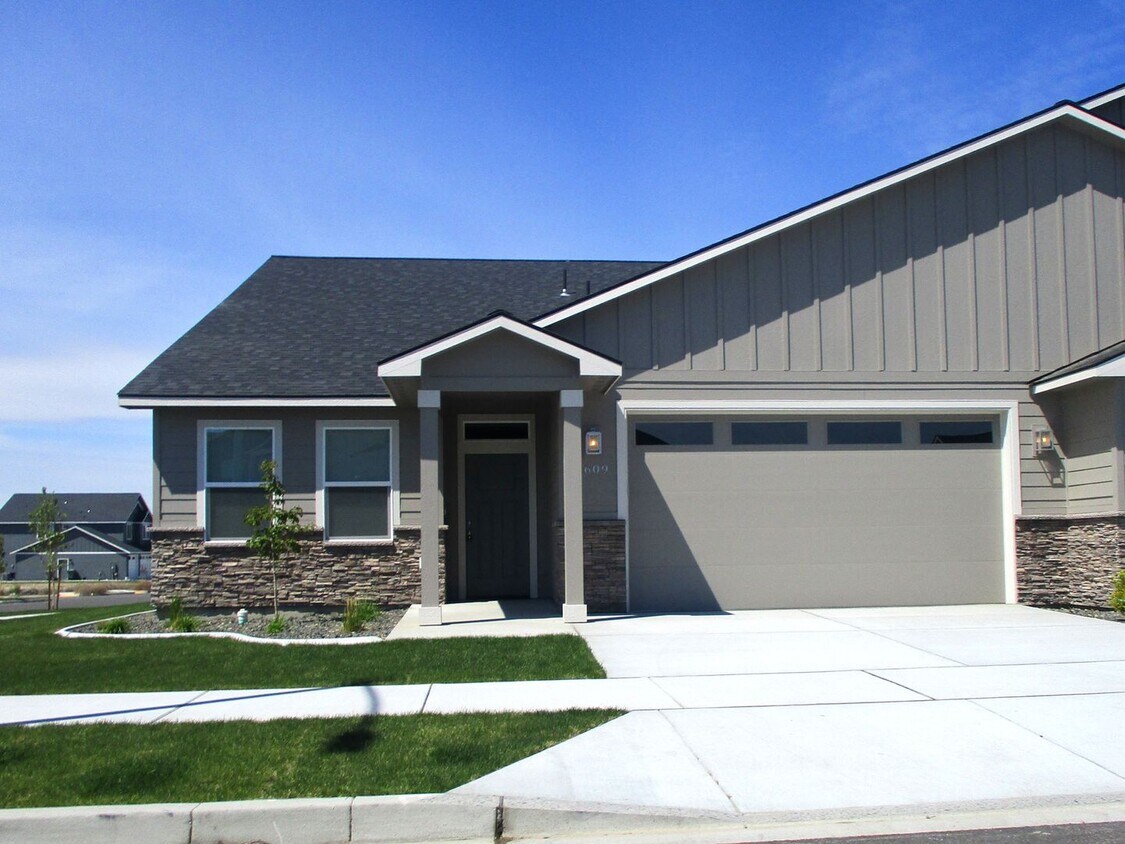 2609 Sunray Ave, Richland, WA 99352 House Rental in Richland, WA