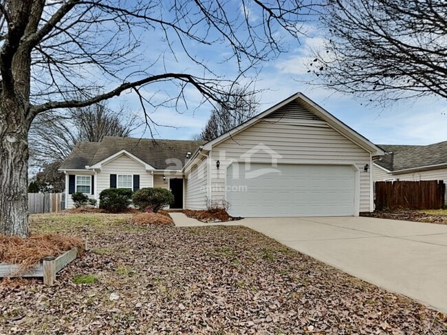 Building Photo - 1520 Eagle Watch Ln