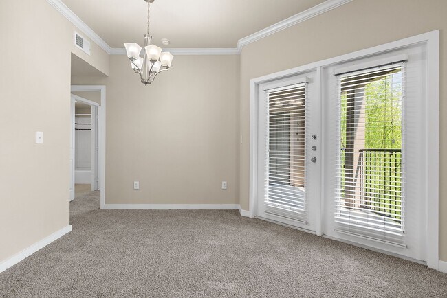 Foto del edificio - The Lodge at Pecan Creek