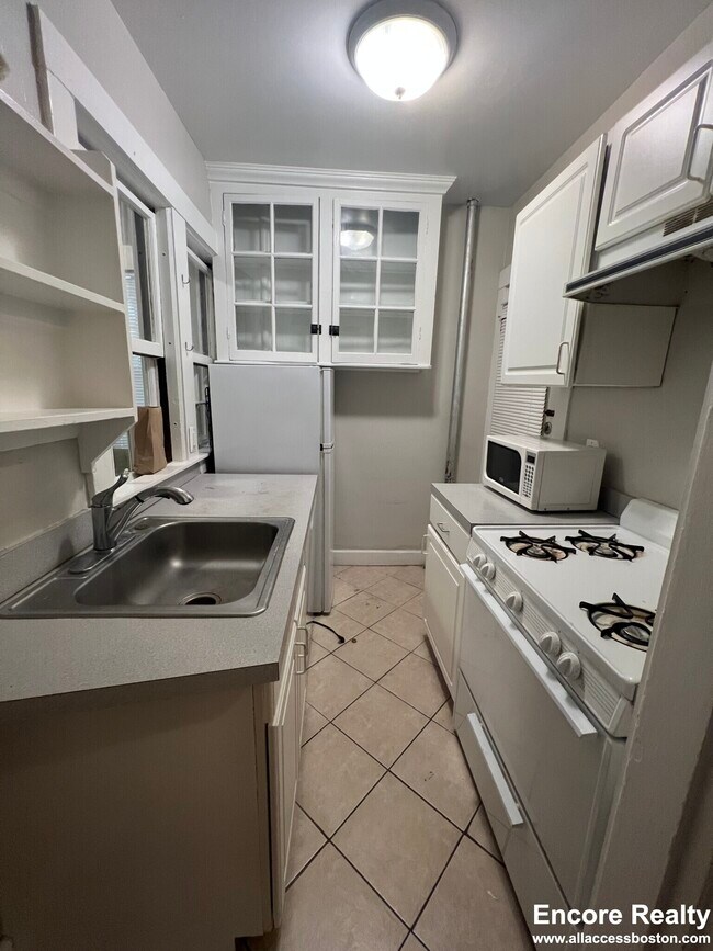 Photo - 8 Story St Townhome