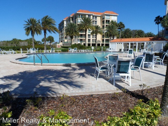Building Photo - 4780 Dolphin Cay Ln S