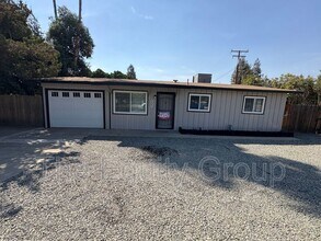 Building Photo - 505 N Lovers Ln