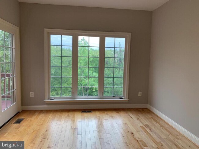 Foto del edificio - 13457 Wood Lilly Ln