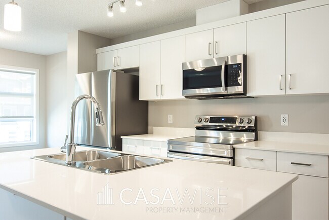 Photo du bâtiment - 17223-1729A 9A Ave SW