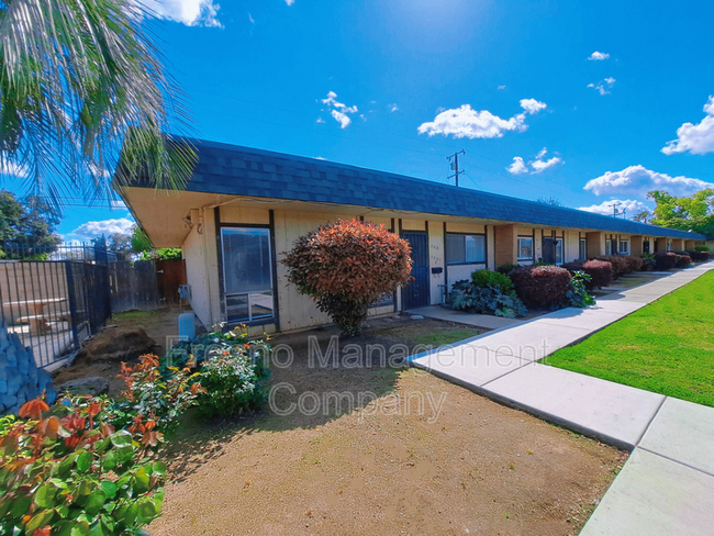 Foto del edificio - 3051 N West Ave