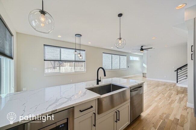 Building Photo - 1538 Tabor St, Lakewood, CO, 80215