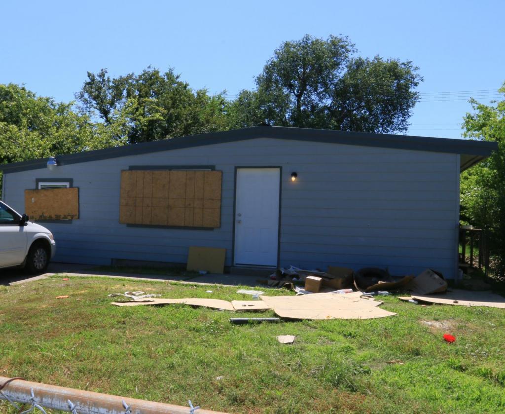 Foto principal - 3922 N Delaware Ave