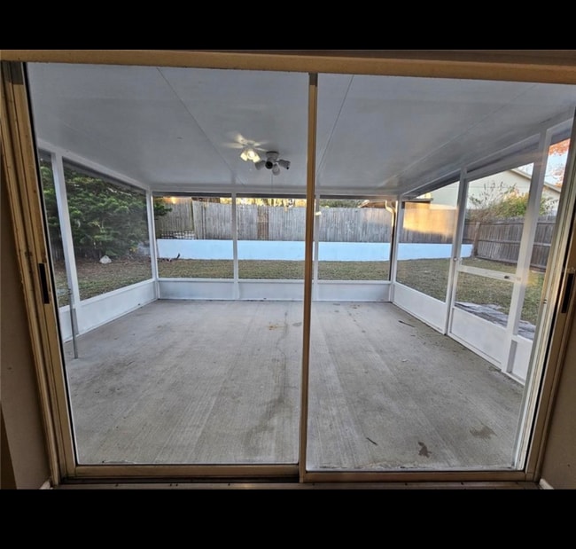 Photo - 1060 Dees Dr House