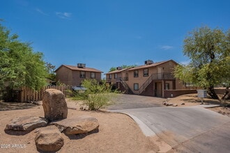 Building Photo - 1551 E Christy Dr
