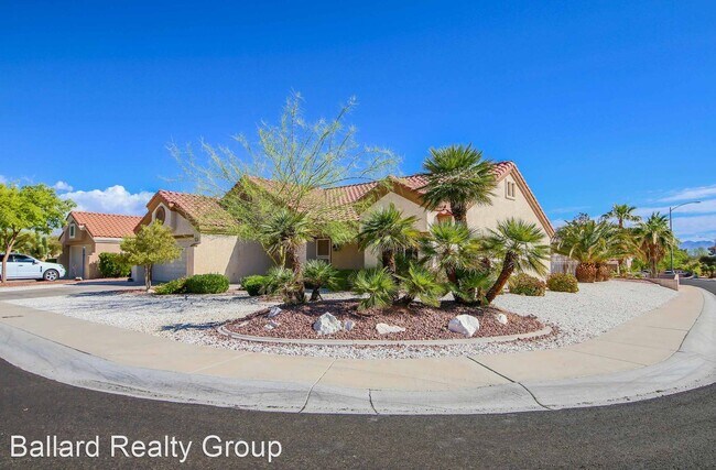 Building Photo - 2 br, 2 bath House - 2400 Desert Glen Drive