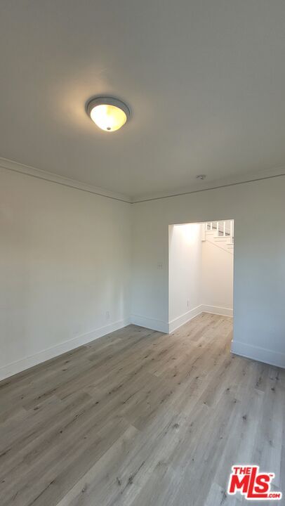 Building Photo - 712 W 46TH St