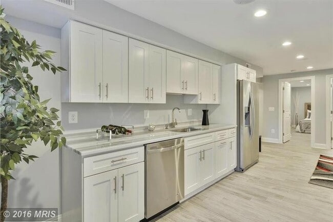 Foto del edificio - 4910 3rd St NW