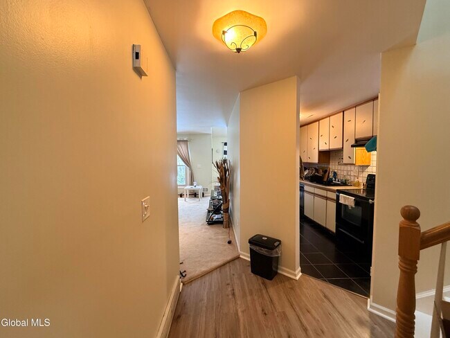 Foto del edificio - 120 Donna Lynn Dr