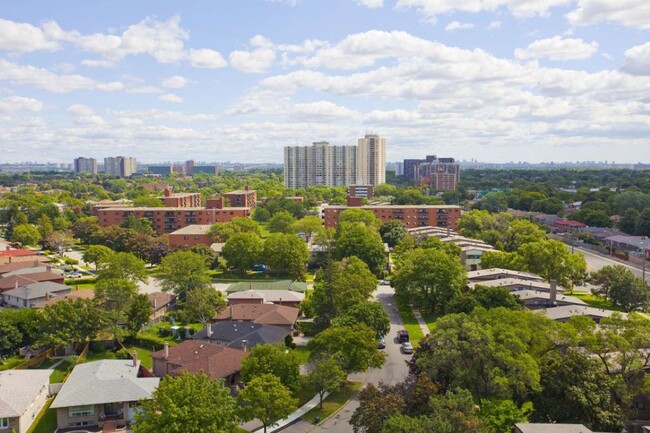 Building Photo - West Park Village Apartments