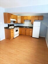 Building Photo - 2117 Quince St