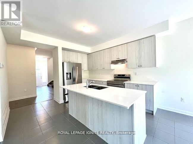 Photo du bâtiment - 126 Gildersleeve Blvd