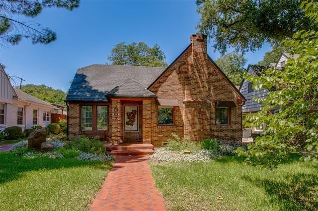 Foto principal - 1007 N Winnetka Ave