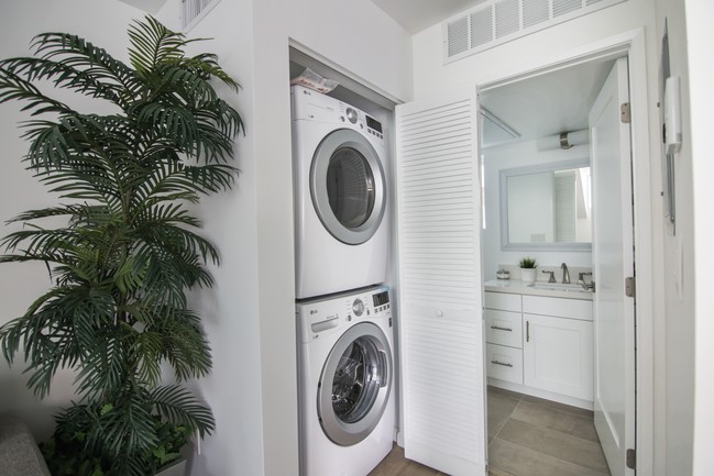 Foto del diseño de interior - 402 Pacific St
