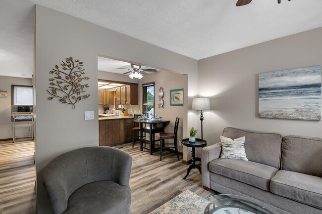 Foto del edificio - 5008 NW Radial Hwy