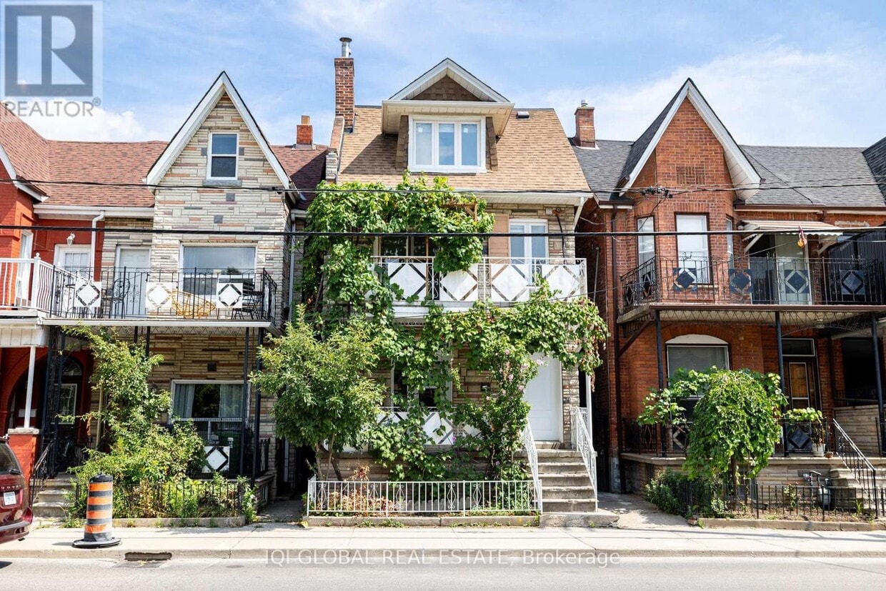 Primary Photo - 475 Ossington Ave