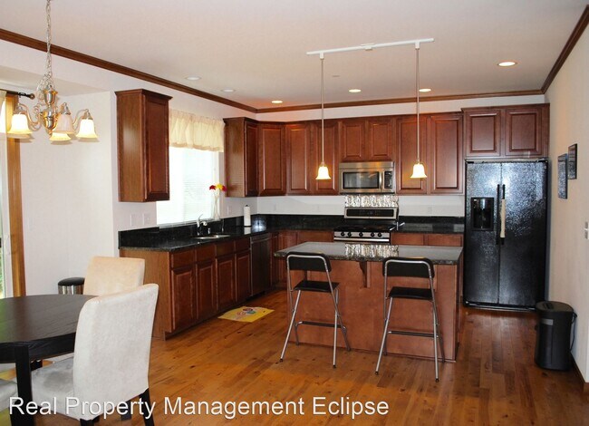 Foto del edificio - 4 br, 2.5 bath House - 10803 NE 187th St