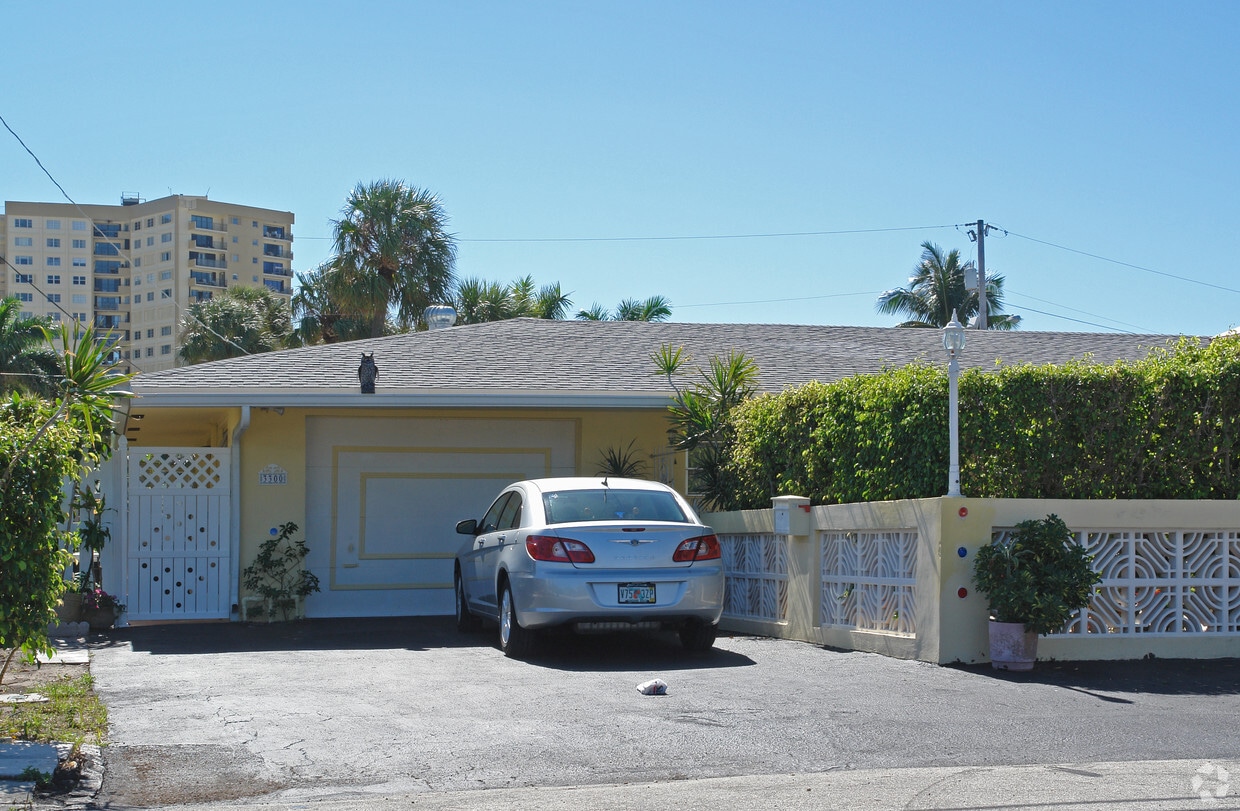 3300 SE 9th St, Pompano Beach, FL 33062 3300 SE 9th St Pompano Beach