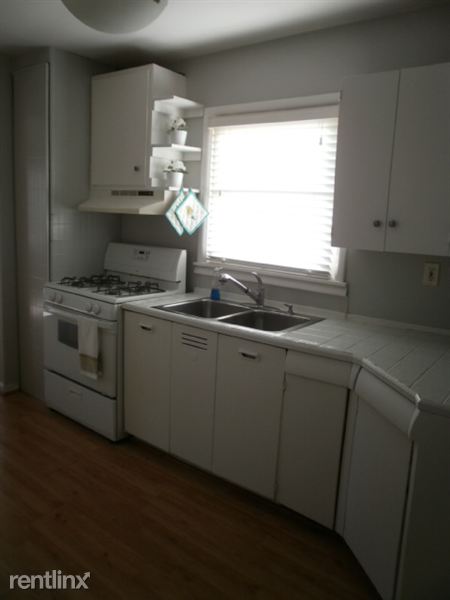 Building Photo - 3730 Ash St