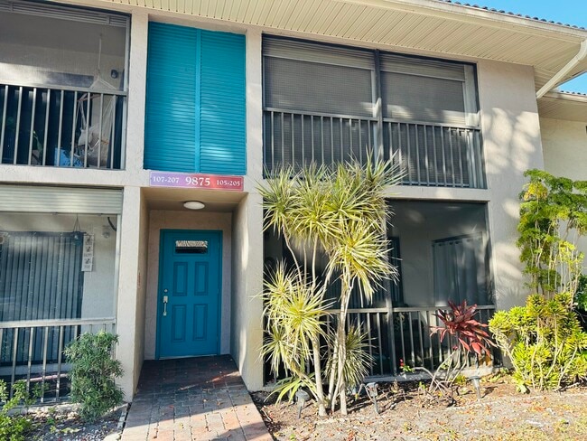 Building Photo - 9875 Pineapple Tree Dr