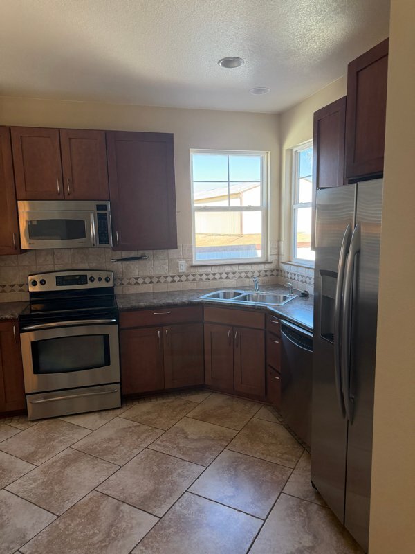 Foto del edificio - 5356 Cornerstone Dr