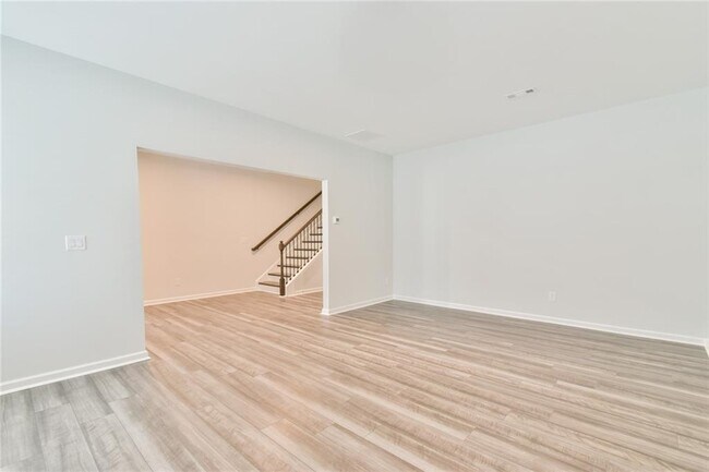 Foto del edificio - 2630 Whistler Wy NE