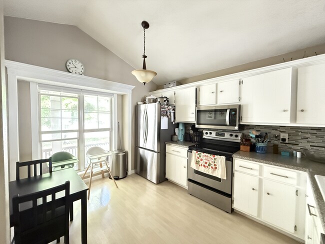 Building Photo - 1022 Cobbler Ln
