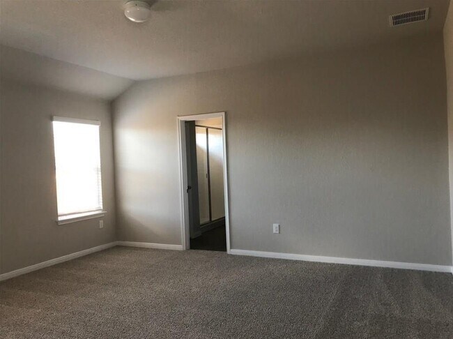 Building Photo - 108 Cranbrook Ln