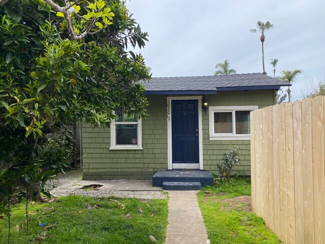 Building Photo - 1620 1/2 29th Street