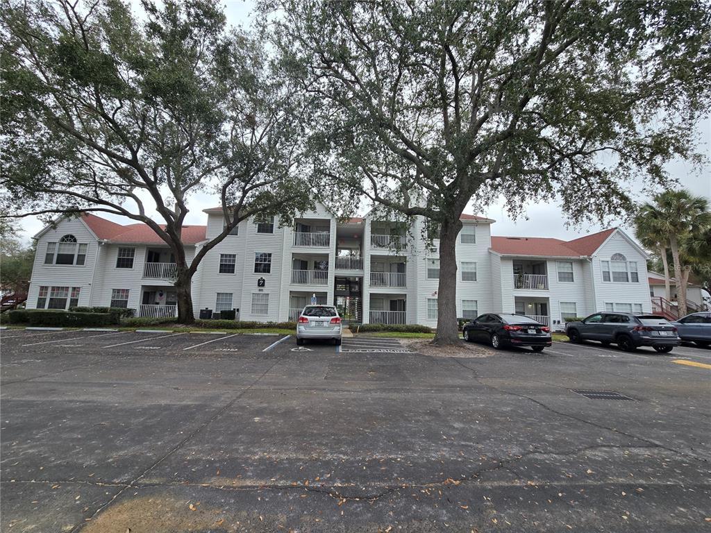 Foto principal - 11526 Westwood Blvd