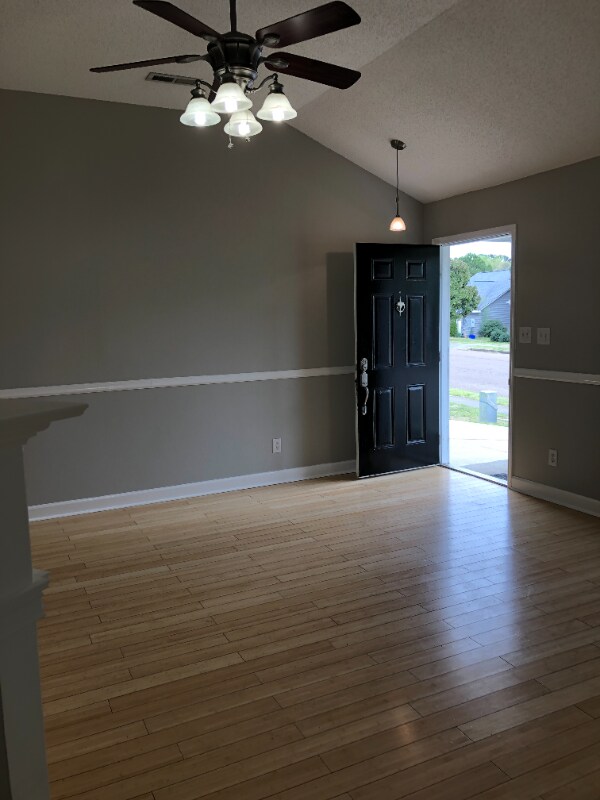 Foto del edificio - 226 Knox Creek Trail NW
