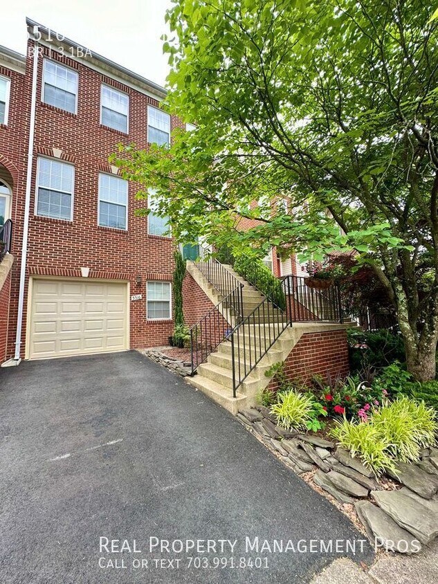 5516 Jowett Ct, Alexandria, VA 22315 Townhome Rentals in Alexandria