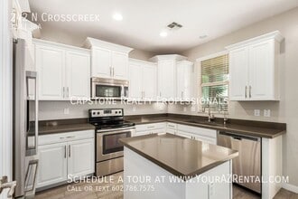 Building Photo - 242 N Crosscreek Dr