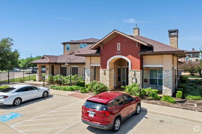 Leasing Office - Highland Villas
