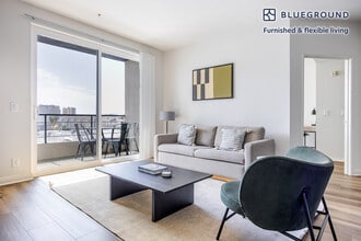 Building Photo - 13603 Marina Pointe Dr